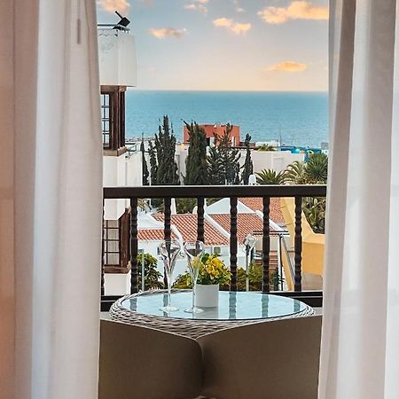 Sapphire Riviera Residence Адехе Екстериор снимка