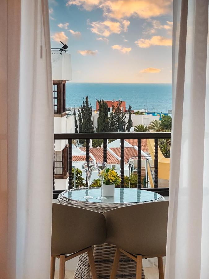 Sapphire Riviera Residence Адехе Екстериор снимка